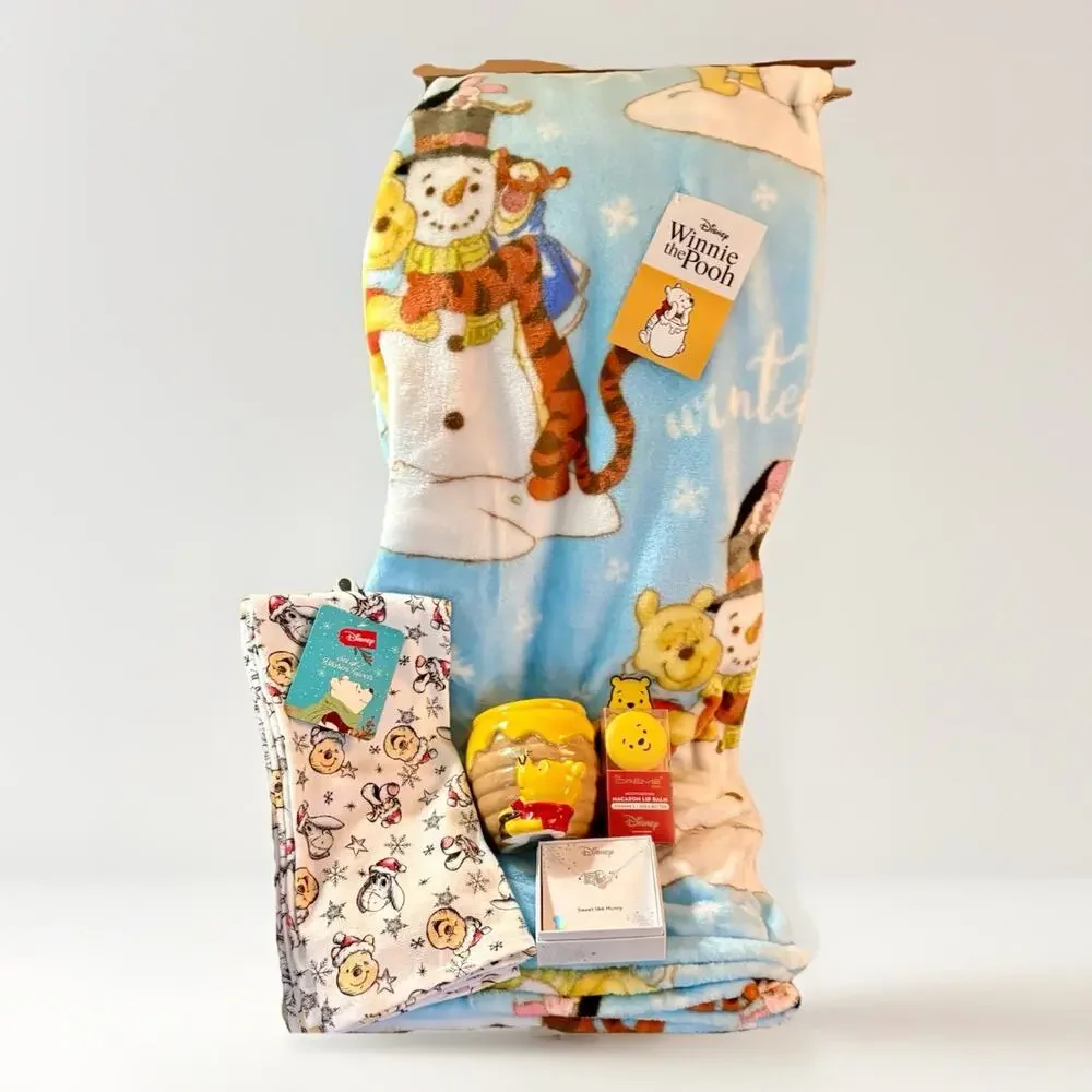 NWT WINNIE THE POOH Christmas Gift 6PC Bundle Throw Hunny Pot Necklace K-Beauty